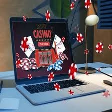 Giao diện apk combo trên điện thoại di động với bóng đá và casino trực tuyến